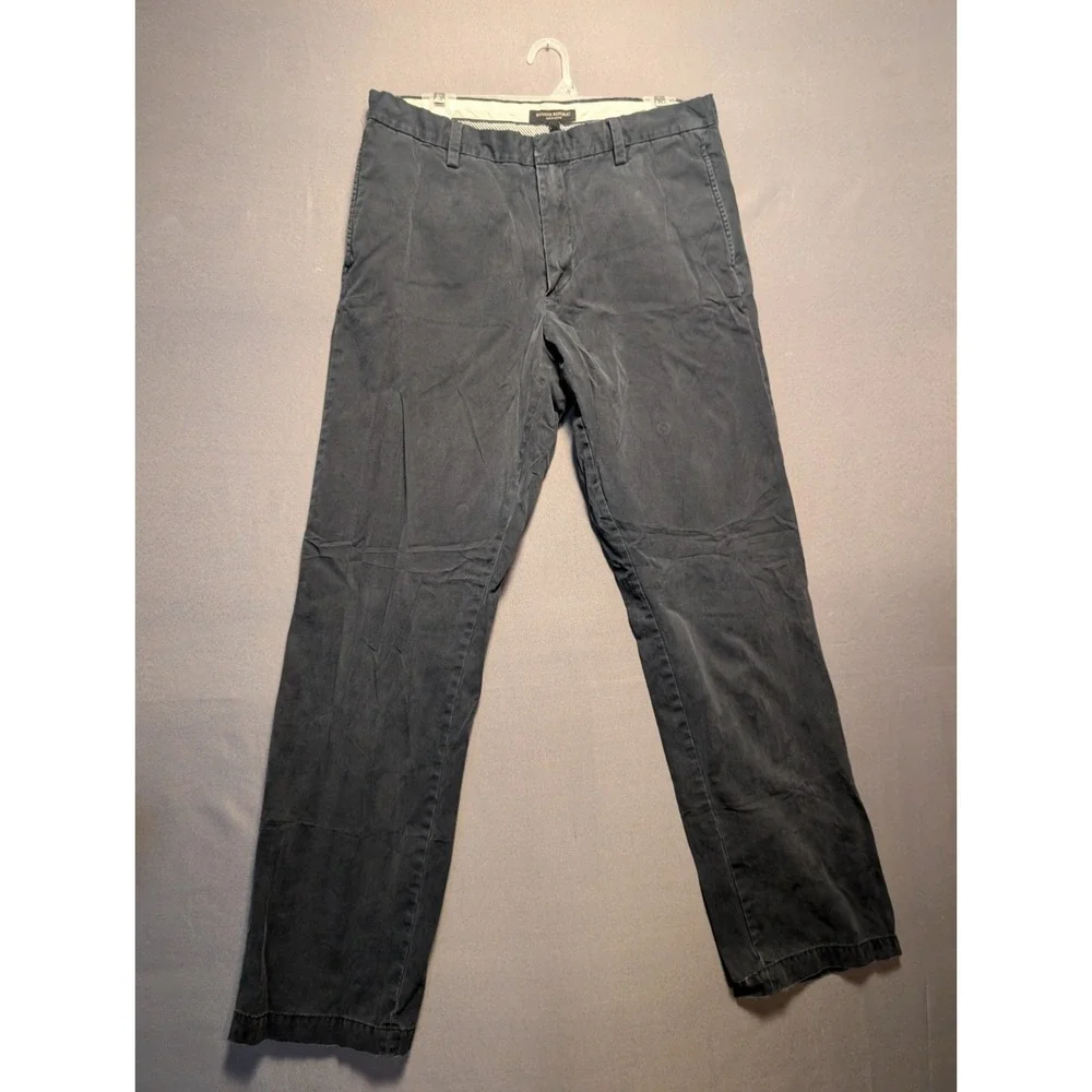 Banana Republic Gavin Chino Pants Mens 33x34 Charcoal Gray Straight Leg Cotton